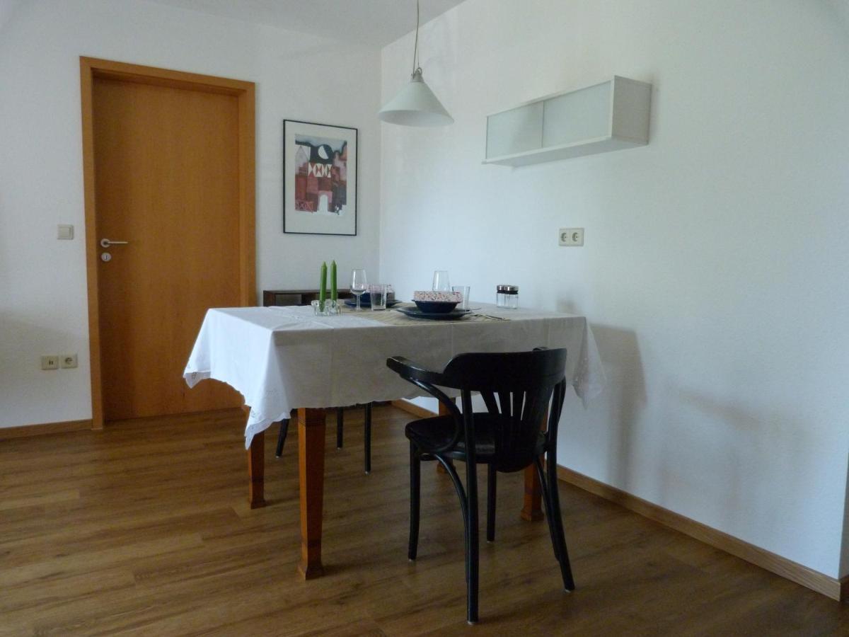 Ferienwohnung Familie Kunz 弗里森海姆 外观 照片